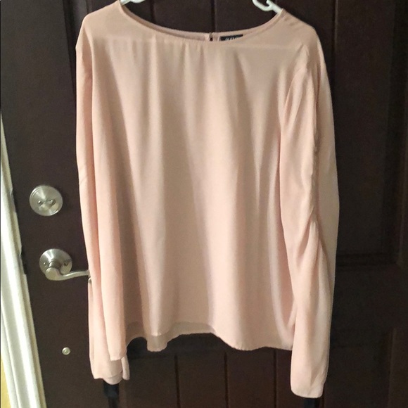 Women’s long sleeve w/ cut outs Ana shirt - Picture 1 of 5